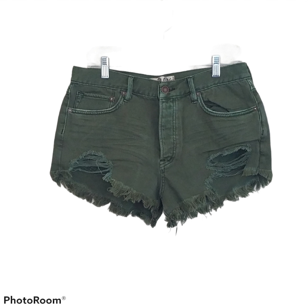 FREE PEOPLE SHORTS - Picture 2 of 9